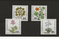 [Charity Stamps - Aquatic  Plants, type AGZ]