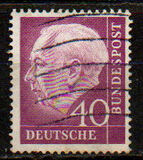 [Professor Dr. Th. Heuss, type AV17]