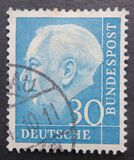 [Professor Dr. Th. Heuss, type AV16]