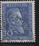 [The 50th Anniversary of Wilhelm Röntgen's Nobel Prize in Physics, type R]