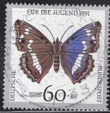 [Youth Hostel - Butterflies, type AWL]