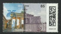 [Time Travel Germany - The Brandenburg Gate 1988 vs 2014, type DVX]