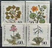 [Charity Stamps - Aquatic  Plants, type AGZ]